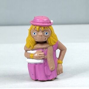 Vintage 1982 E.T The Extraterrestrial in Pink Dress Universal Studios PVC Figure